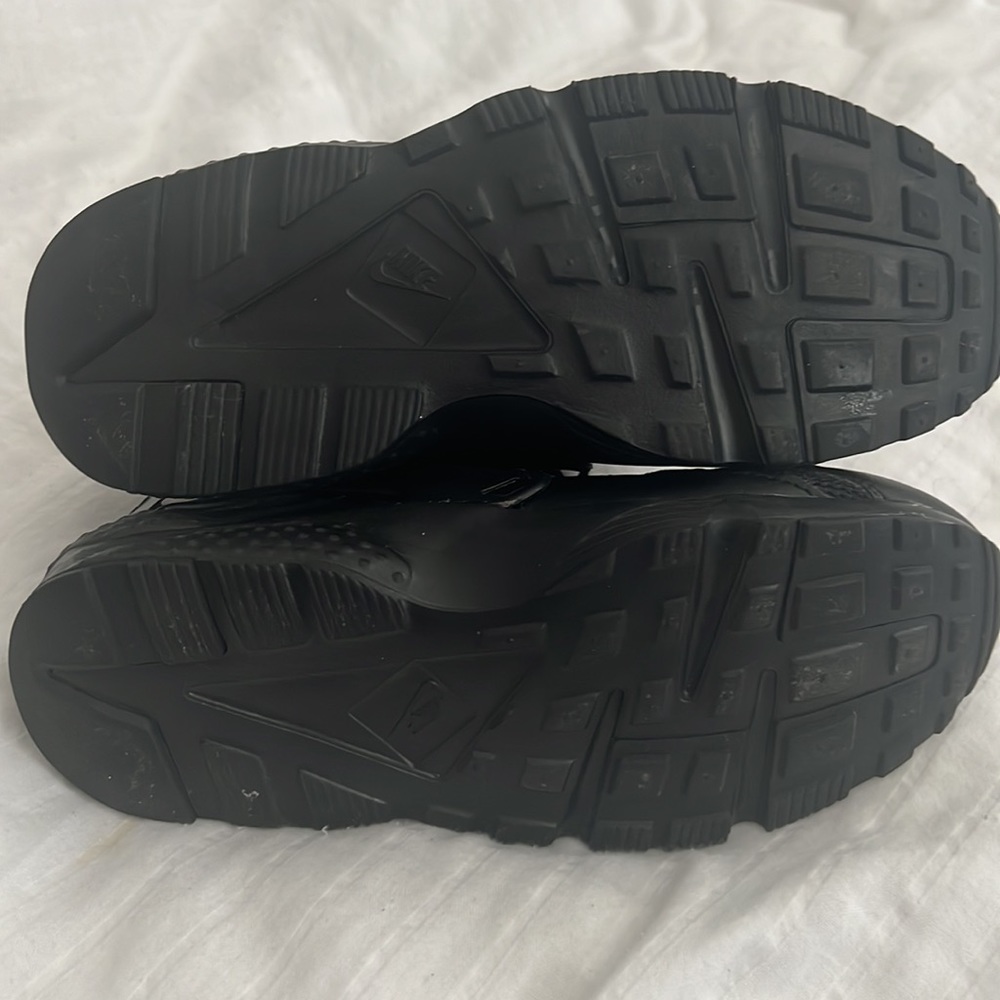 Like New Nike Huarache Run Kids Size 3Y - Picture 12 of 13
